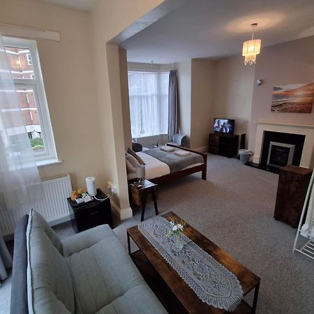 Inn By The Sea, Portsmouth - En Suite Rooms With Or Without Sea View, Onsite Ev 22Kw Exteriér fotografie