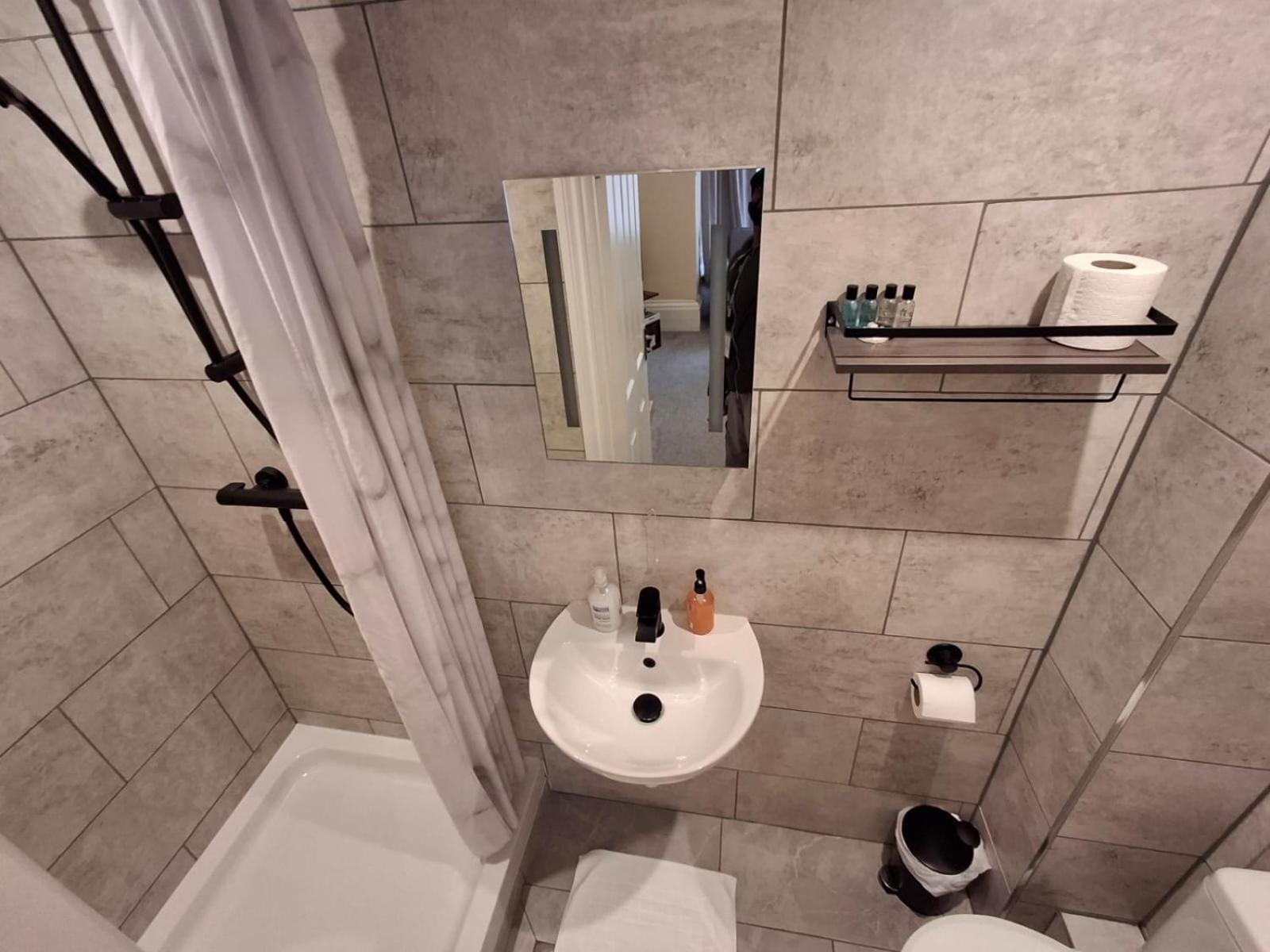 Inn By The Sea, Portsmouth - En Suite Rooms With Or Without Sea View, Onsite Ev 22Kw Exteriér fotografie