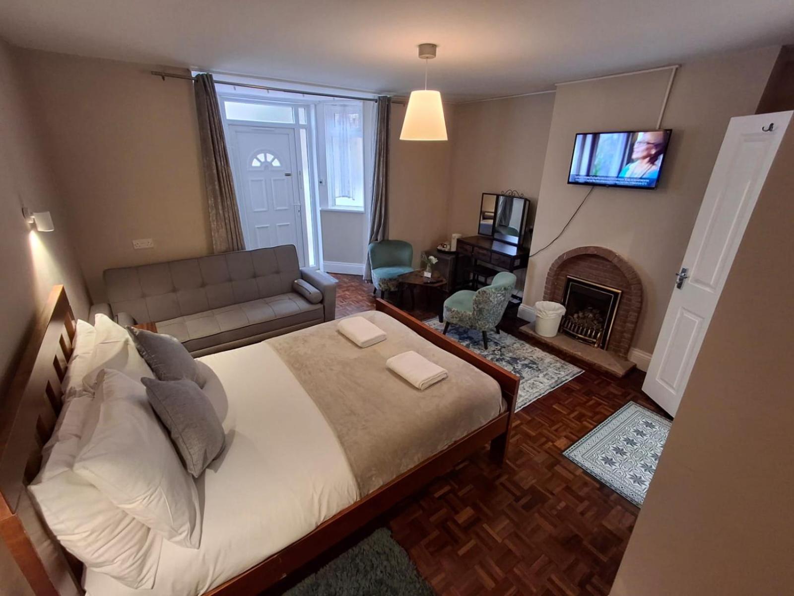 Inn By The Sea, Portsmouth - En Suite Rooms With Or Without Sea View, Onsite Ev 22Kw Exteriér fotografie